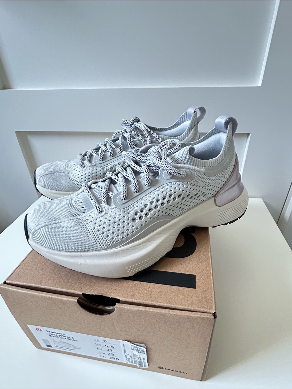 Lululemon Chargefeel 3 workout shoes - Picture 4 of 15
